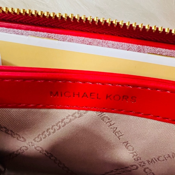 Michael Kors Jet Set Small Zip Around Card Case Wallet - Picture 9 of 14